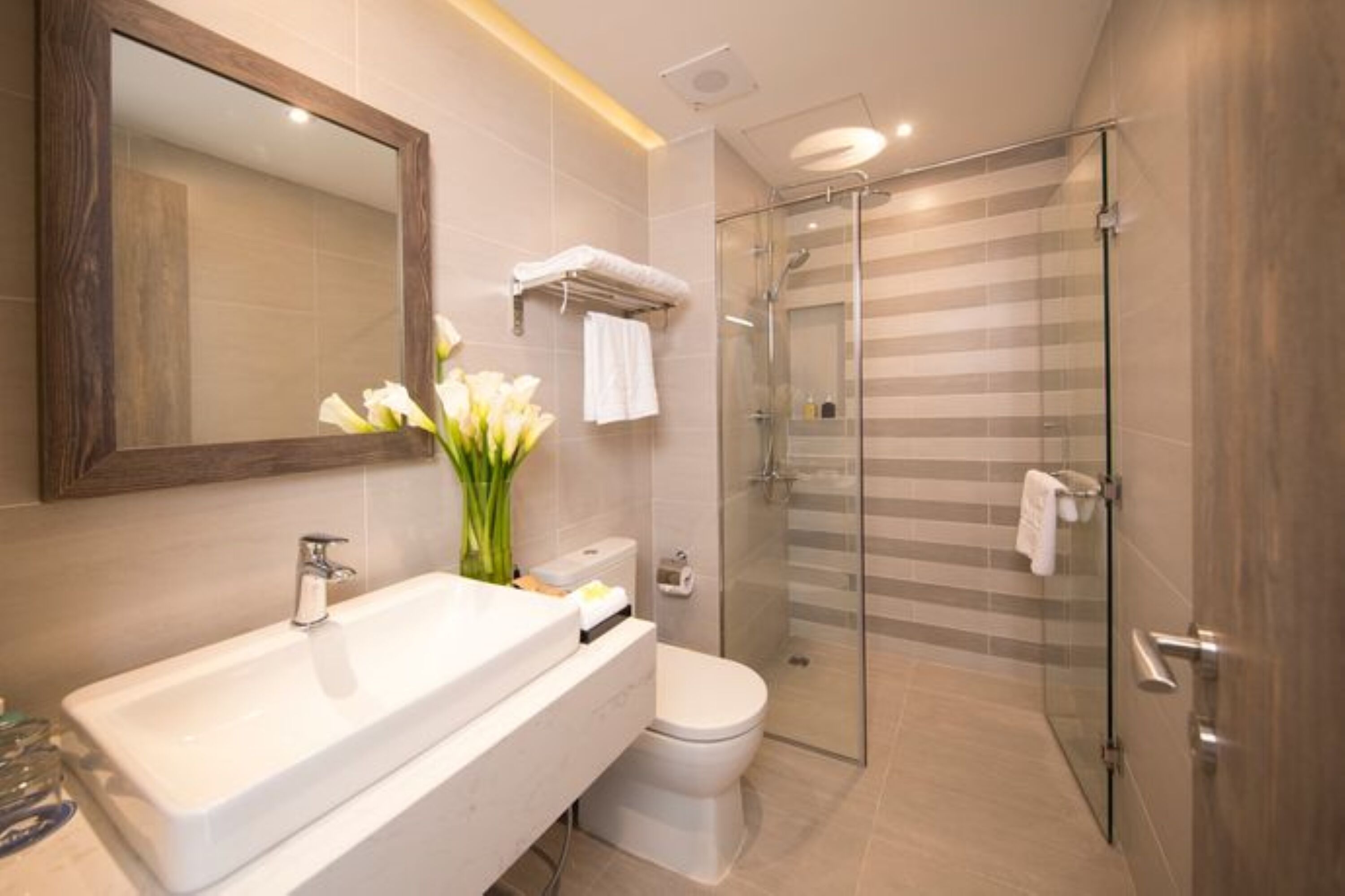 shower, free toiletries, hair dryer, bathrobes