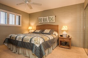 1 slaapkamer, een strijkplank/strijkijzer, wifi, beddengoed