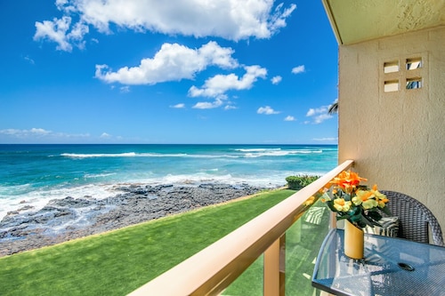 Kuhio Shores 217 Superior ilmastoitu huoneisto Kuhio Shoresissa