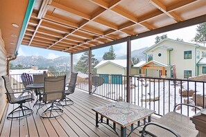 House, 3 Bedrooms | Balcony - Starlight In The Rockies Ev #3172 3 Bedroom Home by RedAwning (Estes Park)