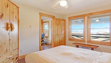 2 habitaciones y espacio para trabajar con laptop