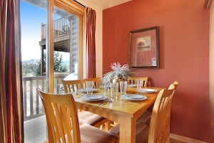 Condo, 2 Bedrooms | In-room dining