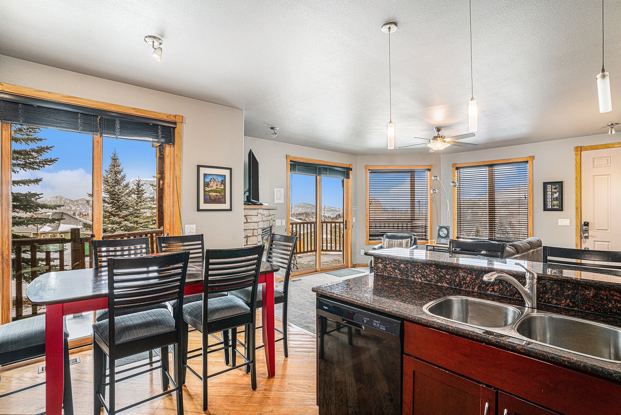 Condo, 2 Bedrooms | Interior