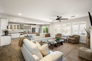 TV connectée, cheminée