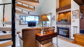 Kondominium, 2 kamar tidur | Interior