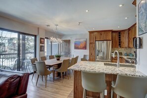 Condo, 4 Bedrooms | Private kitchen | Fridge, oven, coffee/tea maker, toaster - 4br Renovated - Sleeps 12- Downtown Breck by RedAwning (Breckenridge)