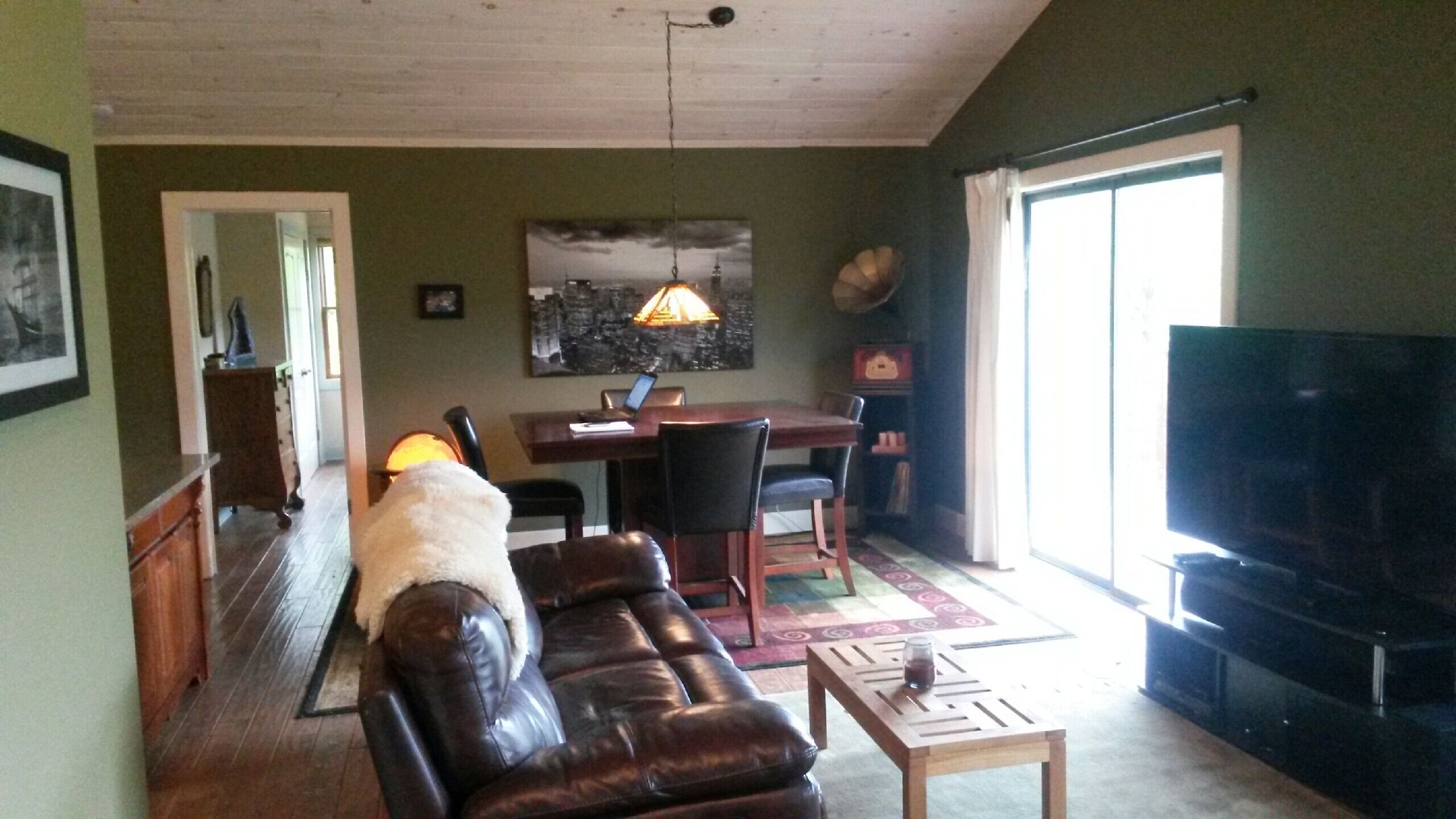 Naples Mountain View Cabin! Amazing Views! Hot Tub! Fireplace! 20 Acres!