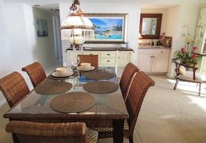 Condo, 3 Bedrooms | Private kitchen