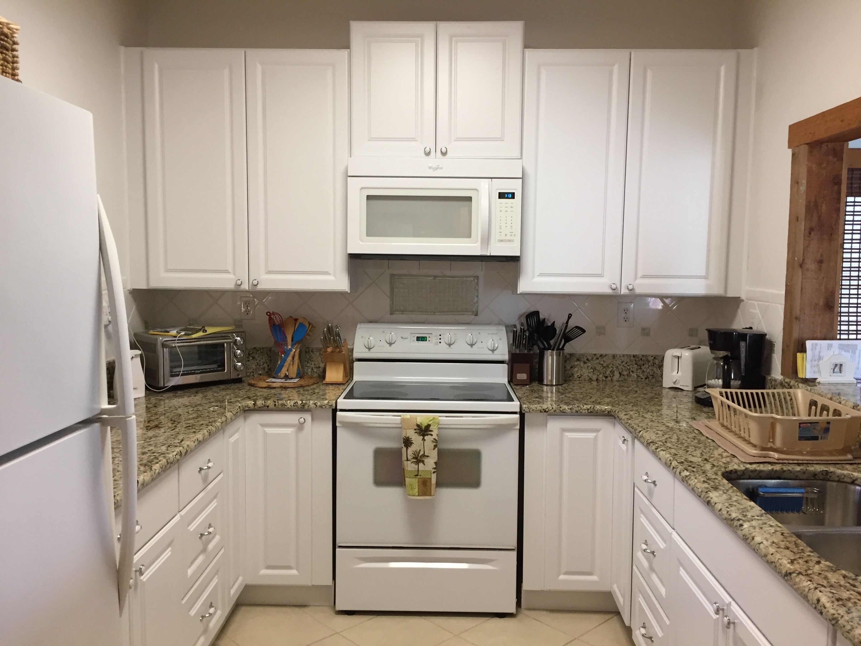 Live the "Life on a Sandbar" in a beachfront bungalow!