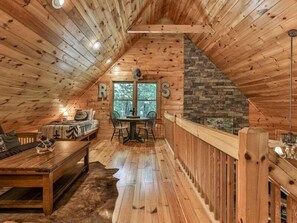 Unclassified image, 4 of 33, button