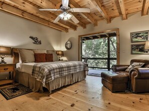 2 sovrum, strykjärn/strykbräda, wi-fi och sängkläder