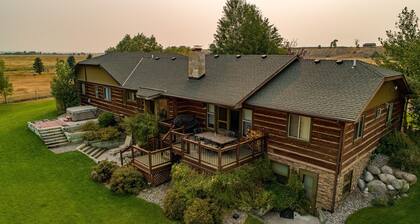 Yellowstone River, Paradise Valley..Yellowstone National Park…world class views!