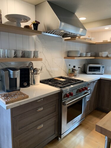 Sonoma Valley-Beautiful Glen Ellen Wine Country Retreat - Amenities Galore!