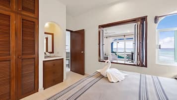 3 chambres, lit parapluie, Wi-Fi, draps fournis