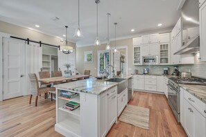 Fridge, microwave, oven, stovetop - 3000' Public Beach!  Private Pool, Walk to Seaside, 3 Living Rooms, Luxury Beds! (Santa Rosa Beach)