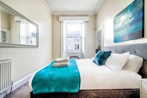 Design Apartment, Multiple Beds, City View