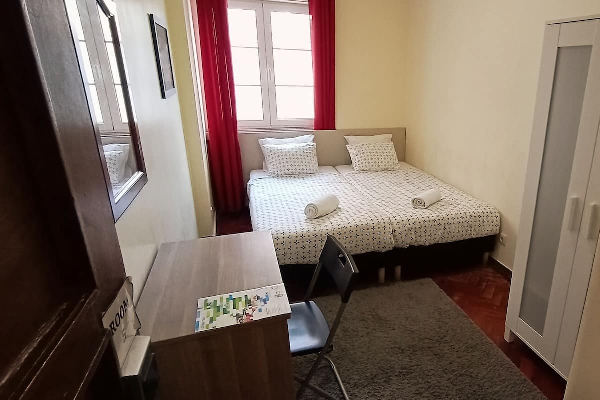 Twin Room, Shared Bathroom