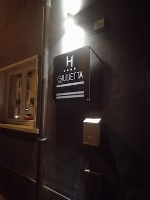 Building design - Hotel Giulietta (Verona)