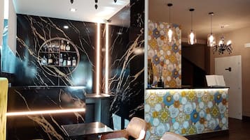 Bar (på overnatningsstedet)