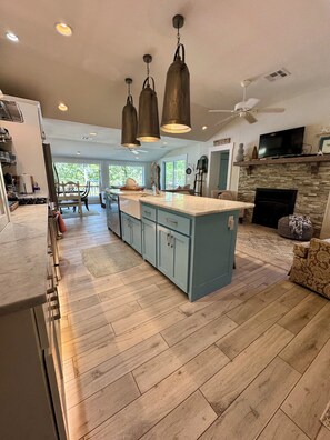 Fridge, microwave, oven, stovetop - Waterfront beauty with dock and fireplace! Check in Bay! New Hot Tub!! (Afton)