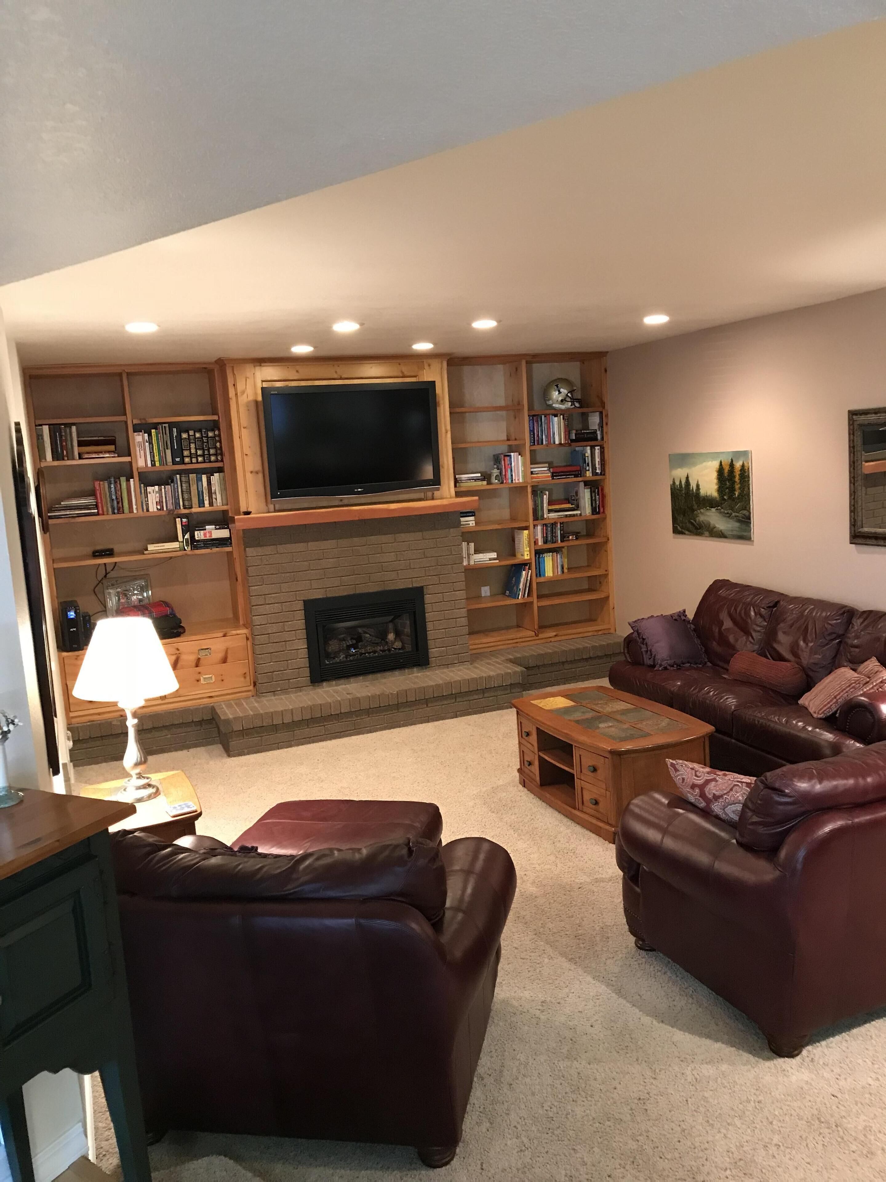 Walk to downtown McCall and Legacy Beach