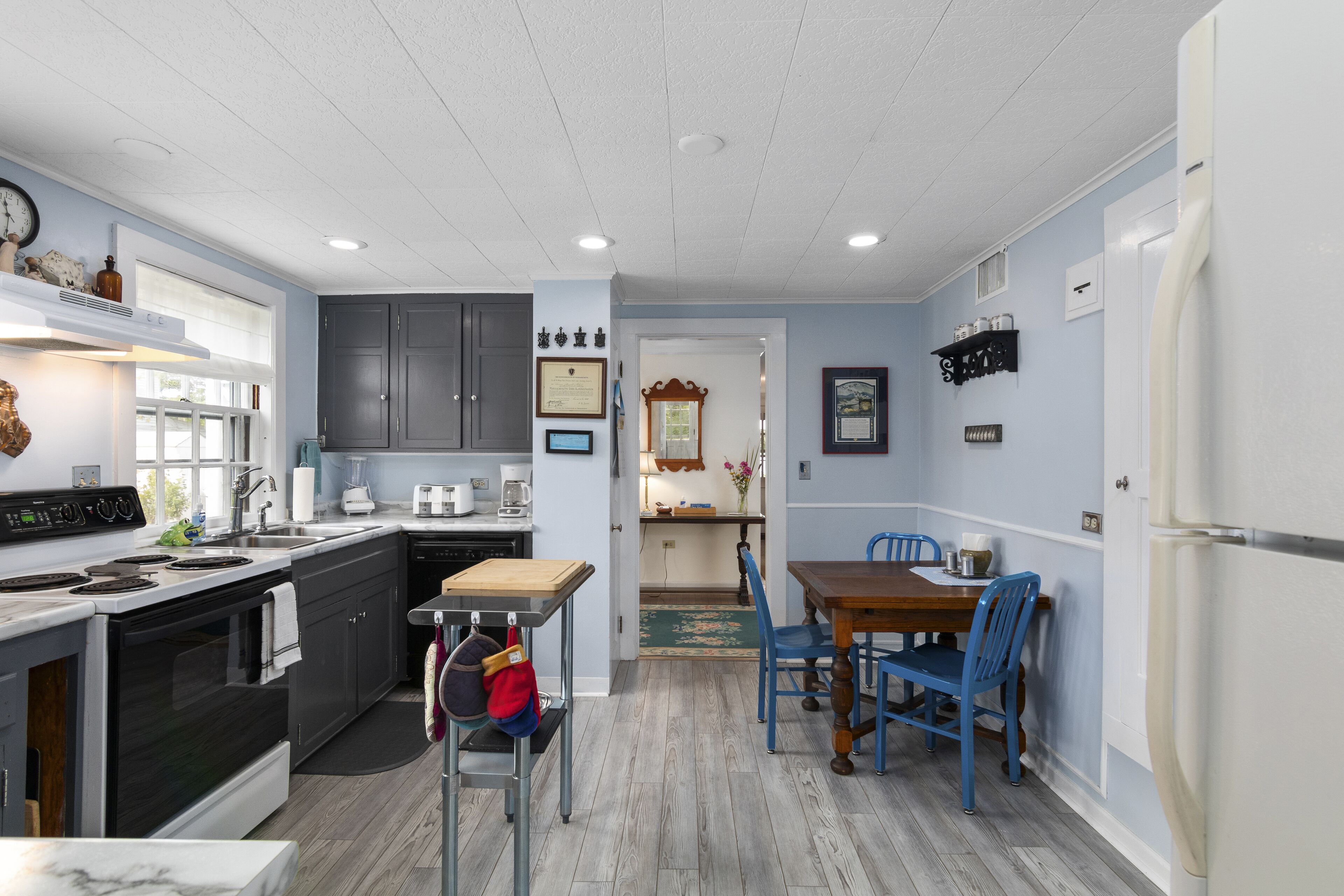 Webster Lake Waterfront Home!