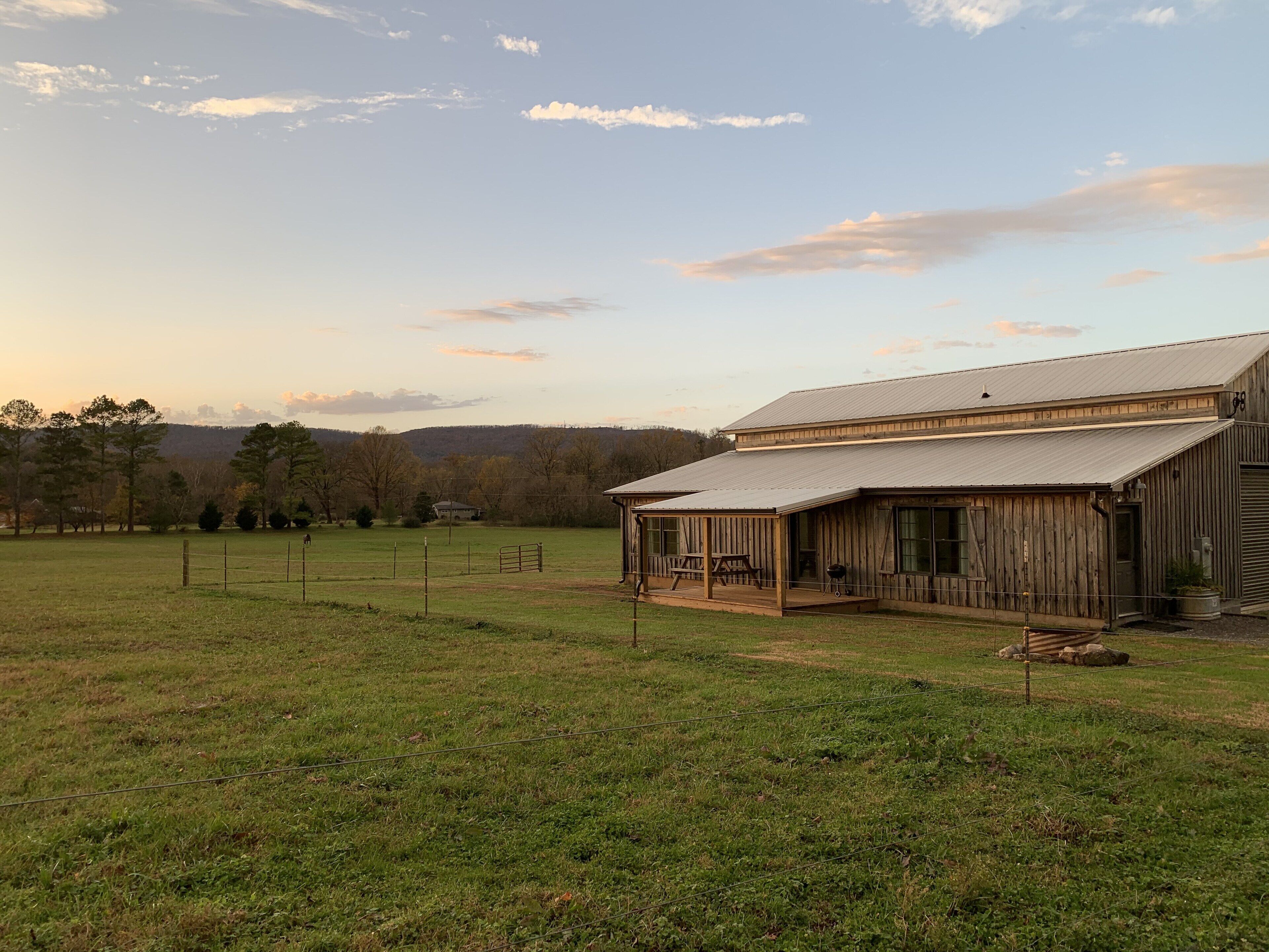 Peaceful Barn Apartment 20 minutes to downtown Chattanooga