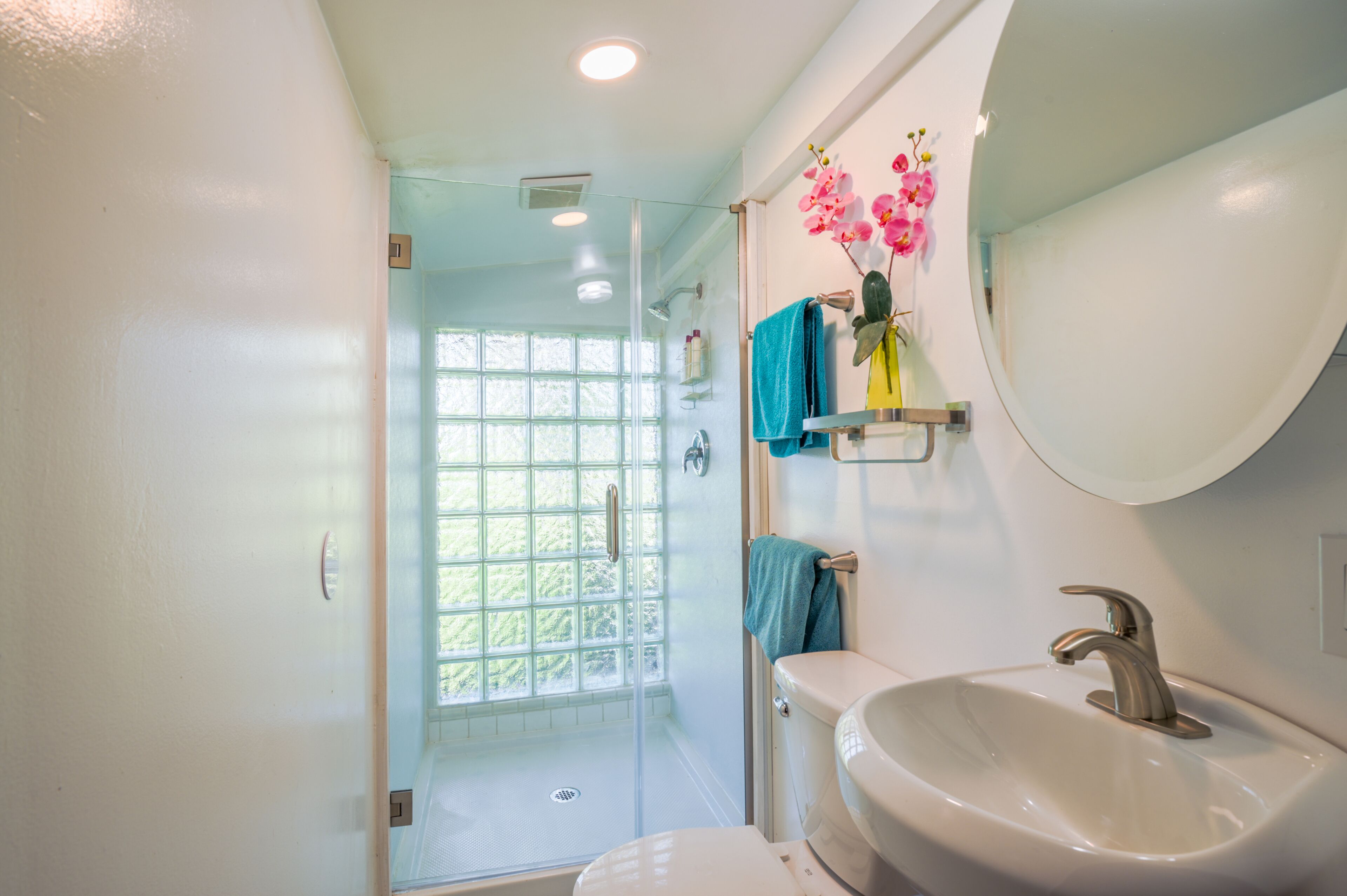 Serene Location overlooking Tahoe National Forest Just Minutes to Nevada City 