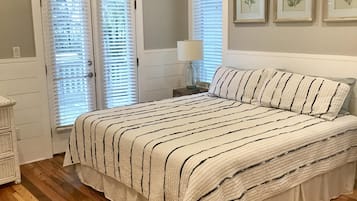 2 chambres, fer et planche Ă repasser, Wi-Fi gratuit, draps fournis