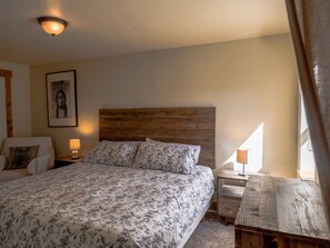 3 Schlafzimmer, Reisekinderbett, kostenloses WLAN, Bettwäsche