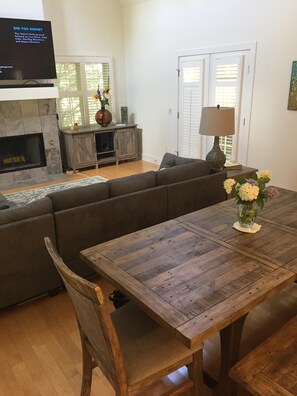 تناول الطعام