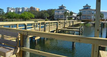 Lado del golfo Molokai B5 pasos a la playa!