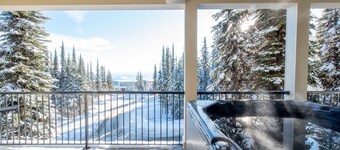 Silver Star Mountain - 3 Bedroom - Ski Out - Sleeps 6