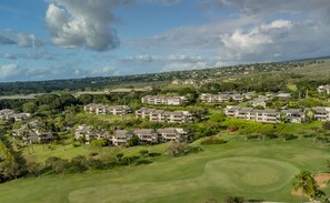 Golf - WAILEA JEWEL; NEAR BEACHES; SHOPS/5 STAR HOTELS; CONVENIENT! (Kihei)