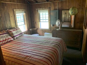 2 chambres, accès au Wi-Fi (inclus), literie fournie