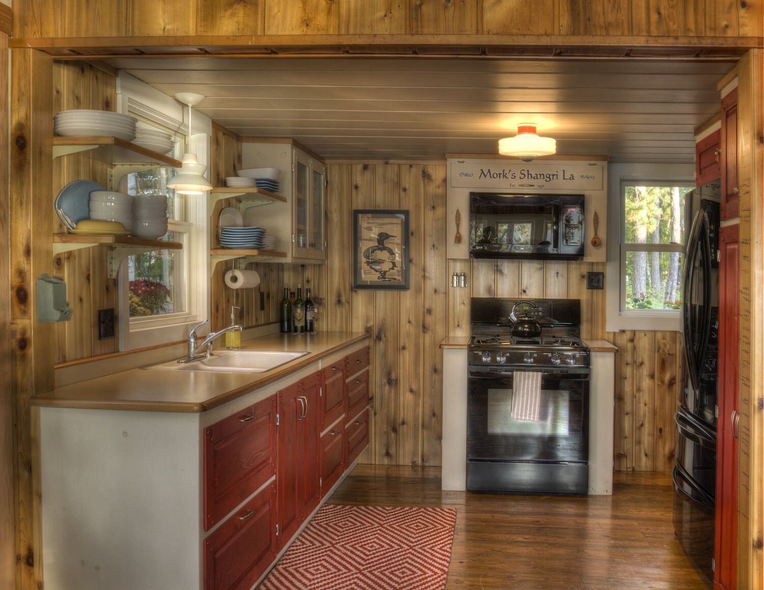 Classic Minnesota Cabin on Beautiful Lake O'Brien - Includes Pontoon Boat