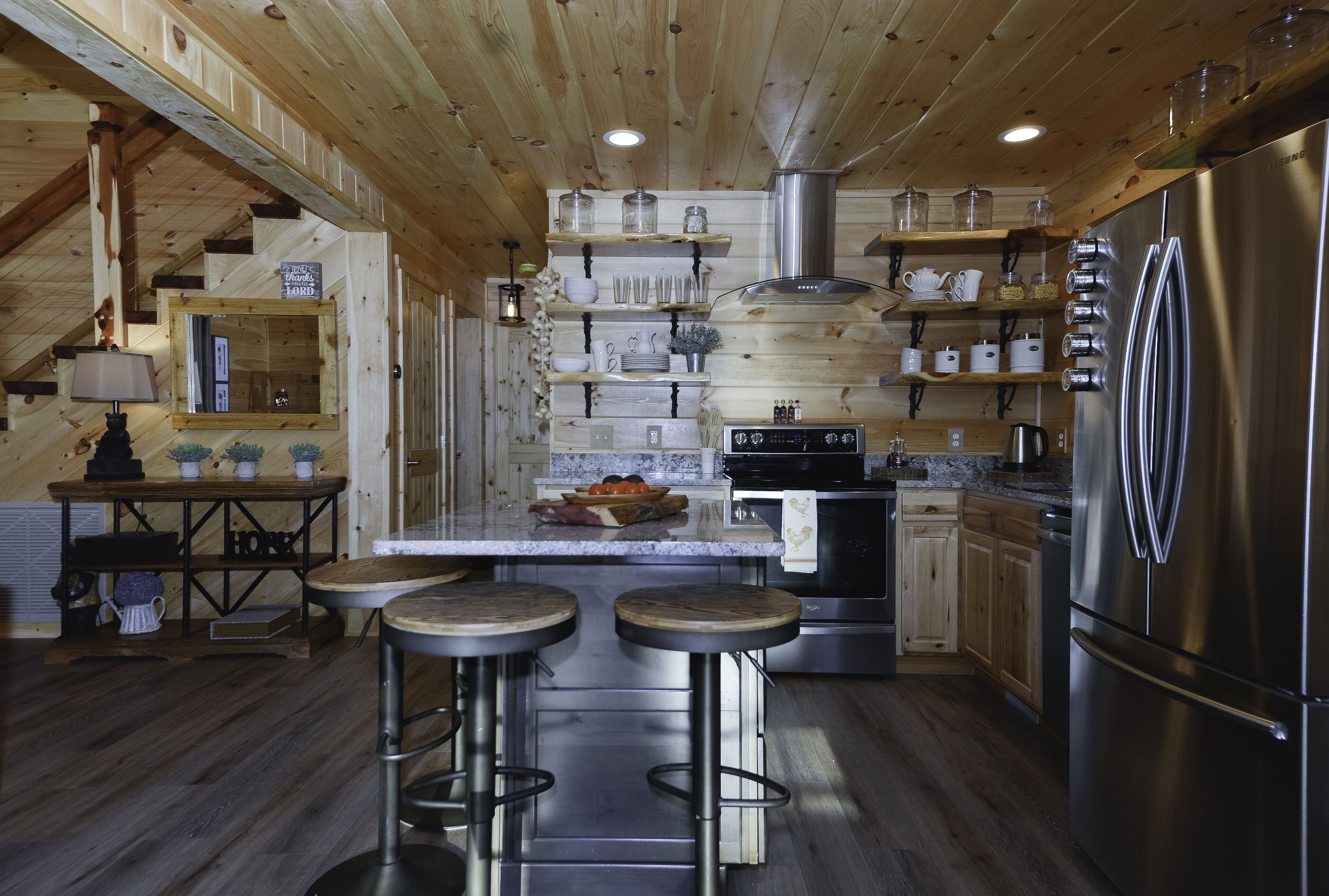 Enjoy "HEAVENs PEAK" at top of the mountain