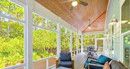 Blue Fish Cottage: Quiet Coastal Retreat - 2 Pools, Pickleball & Nature Trails