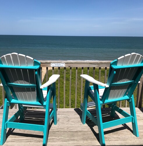 Turtle Tides - Oceanfront Penthouse Retreat