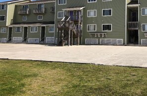 Exterior - Oceanfront Penthouse with Amazing Sunrise Views & Direct Beach Access (Kill Devil Hills)