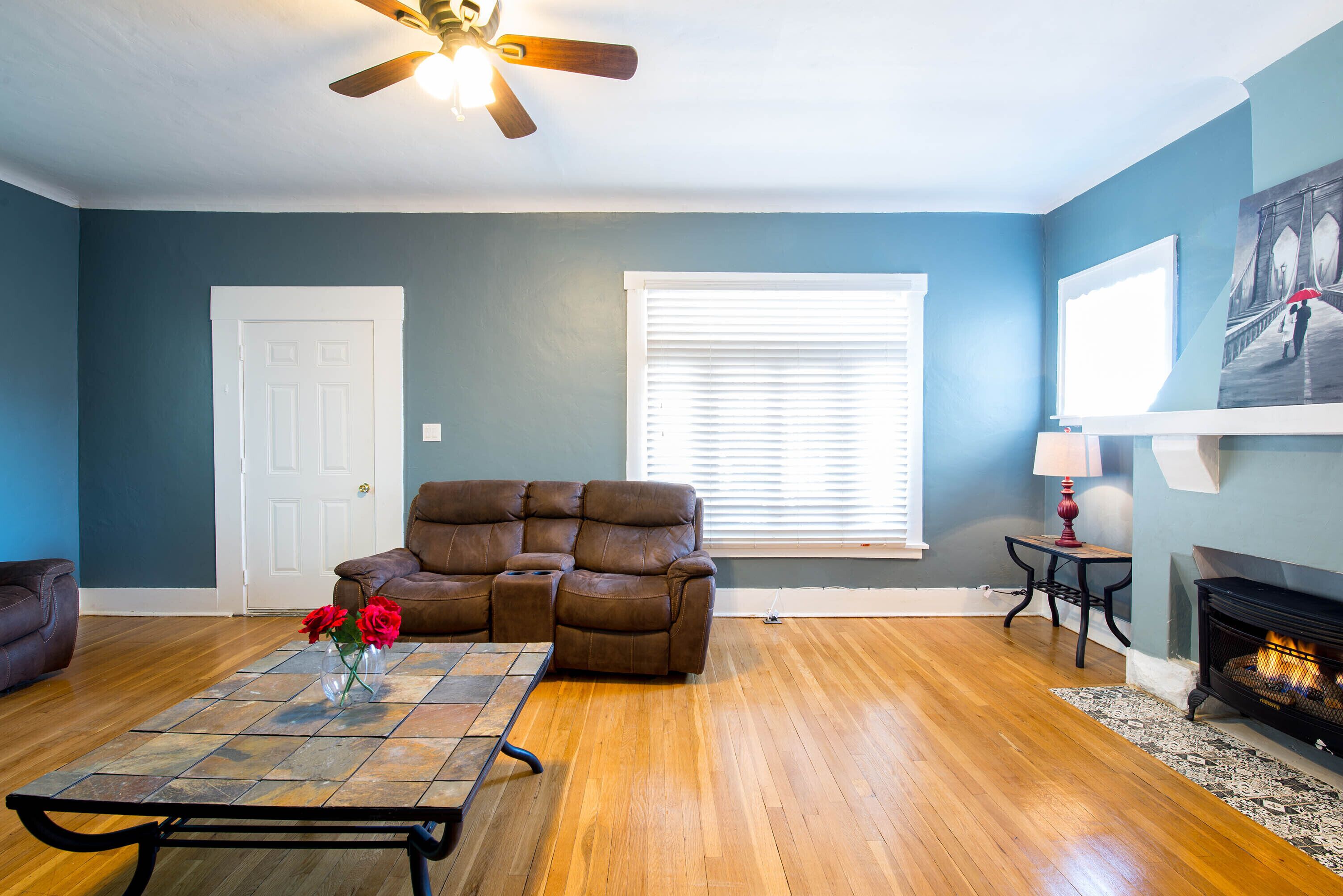 Heart of El Paso Beautiful Cozy home just off I-10