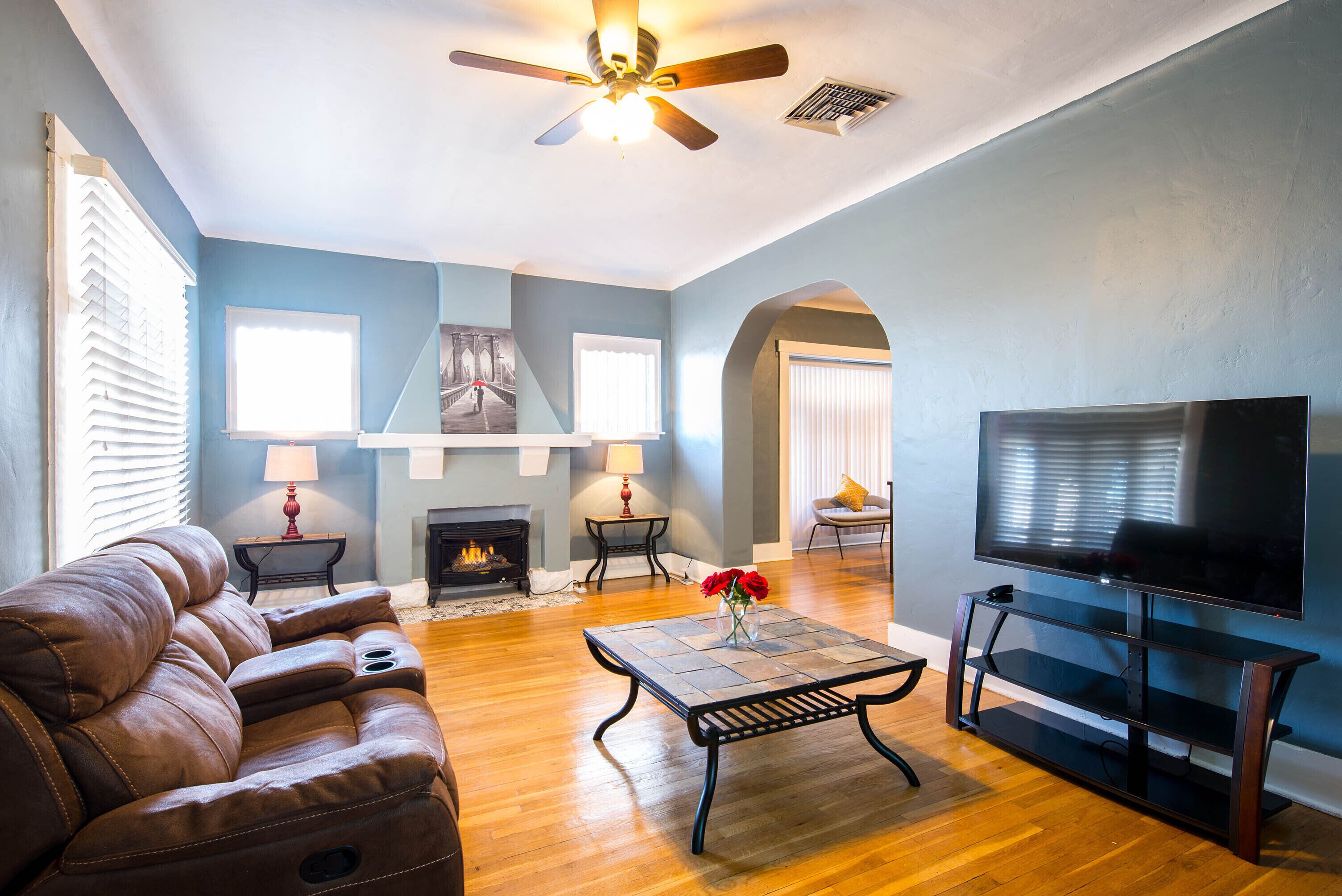 Heart of El Paso Beautiful Cozy home just off I-10