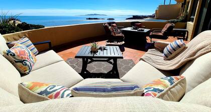 Meer von Cortez Waterfront Townhouse