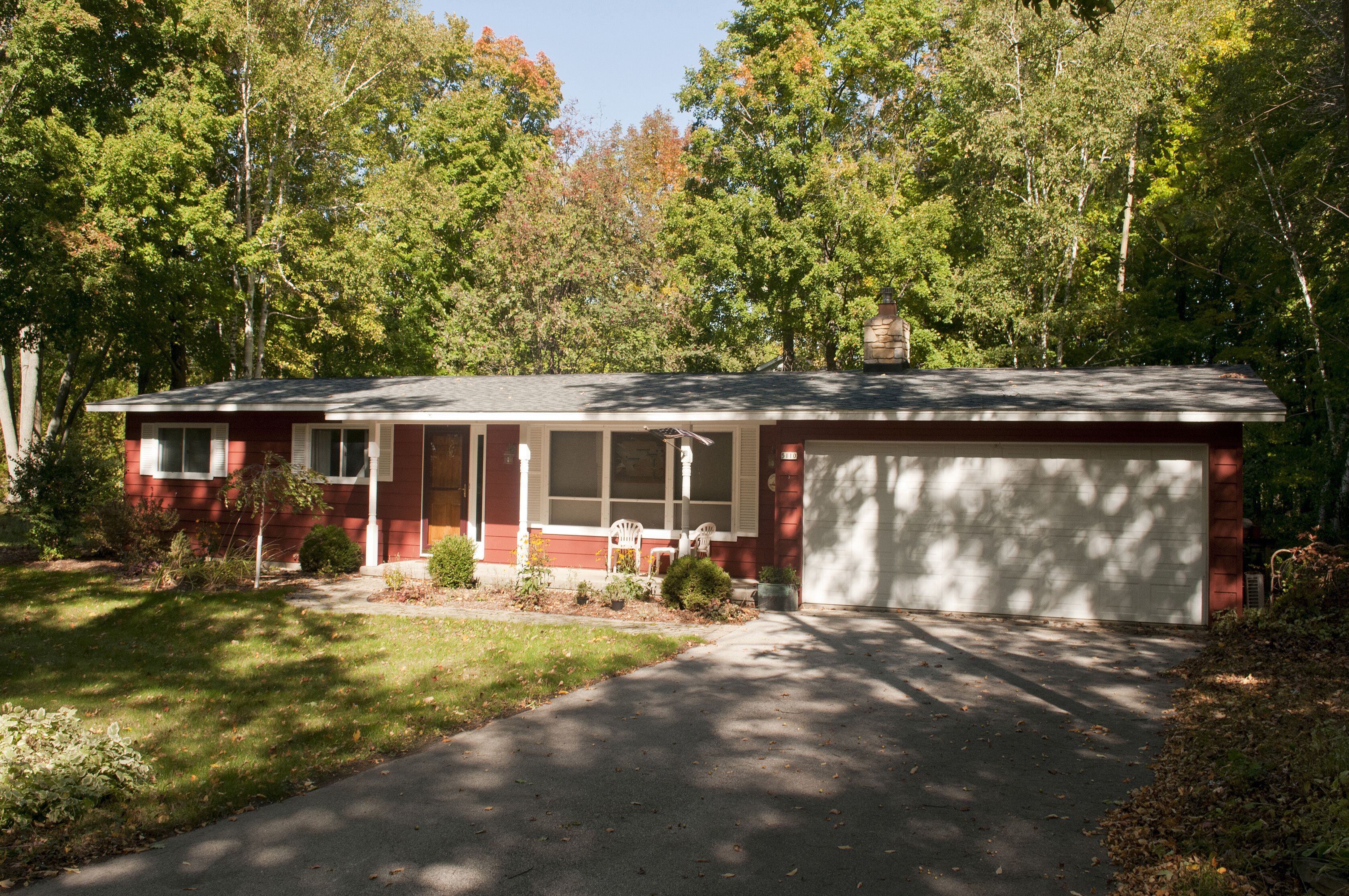 3 Bedroom, 2 Bath Ranch Home With A Great Egg Harbor Location.