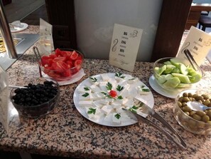 吃到飽自助式早餐