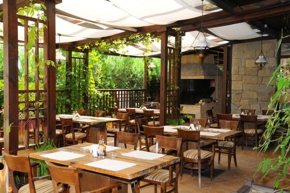 Área de parrilladas y picnic