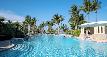 701 Mariners Club Live the Florida Keys dream!