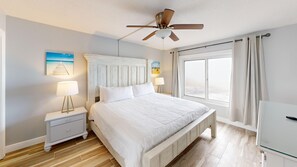 Condo, 2 Bedrooms - Destin On The Gulf 407 2 Bedroom Condo by RedAwning (Destin)