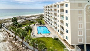 Condo, 2 Bedrooms | Exterior