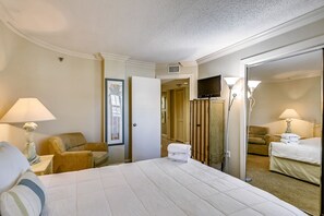 Condo, 3 Bedrooms | 3 bedrooms, iron/ironing board, free WiFi, bed sheets